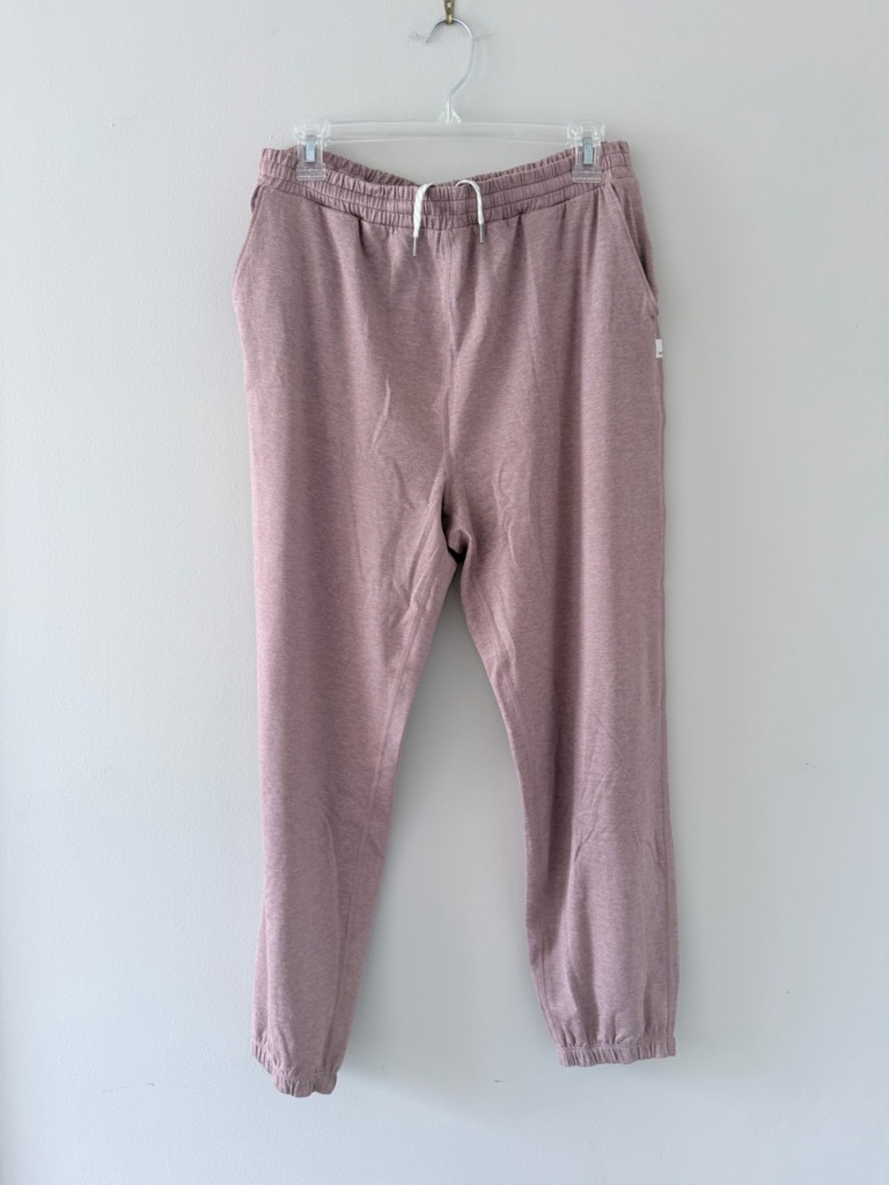 Vuori Women’s Dusty Rose Joggers